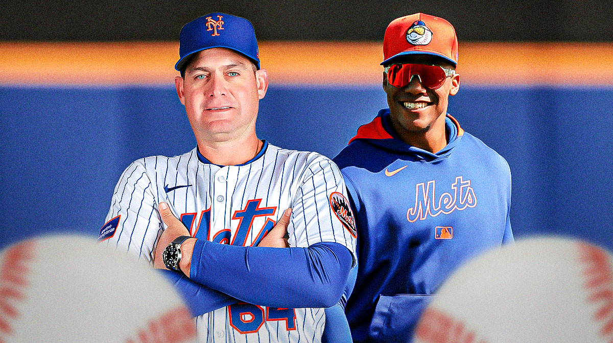 New York Mets manager Carlos Mendoza and Juan Soto in front of Citi Field.