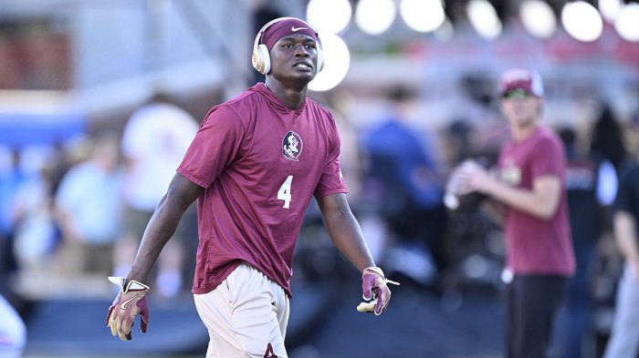 Florida State Seminoles defensive back Charles Lester III (4) before the game between the Southern Methodist Mustangs and the Florida State Seminoles at Gerald J. Ford Stadium.