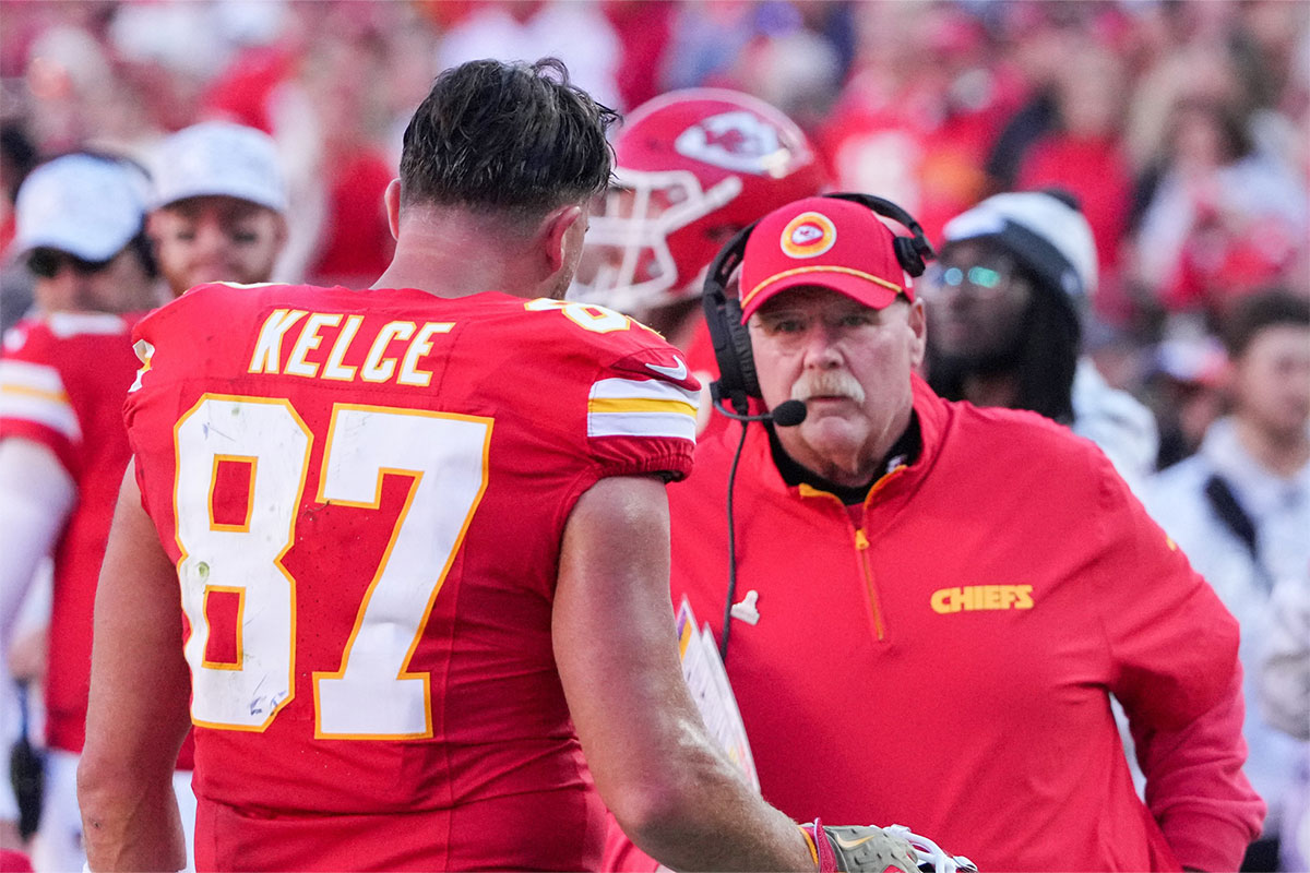 travis kelce super bowl win video