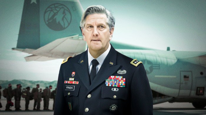 Timberwolves coach Chris Finch dressed up like an Army general