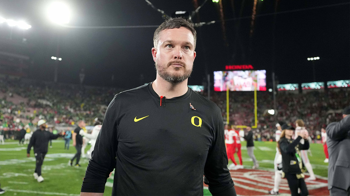 Oregon Ducks head coach Dan Lanning leaves the field after a CFP Quarterfinal against the Ohio State Buckeyes at Rose Bowl Stadium.