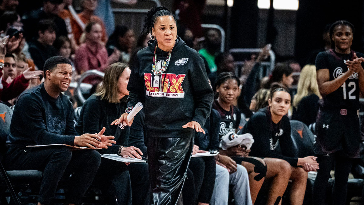 South Carolina Gamecocks head coach Dawn Staley tells her team to stay calm in the second half as the Texas Longhorns take on the Gamecocks at the Moody Center, Feb. 9, 2025. Texas won the game 66-62.