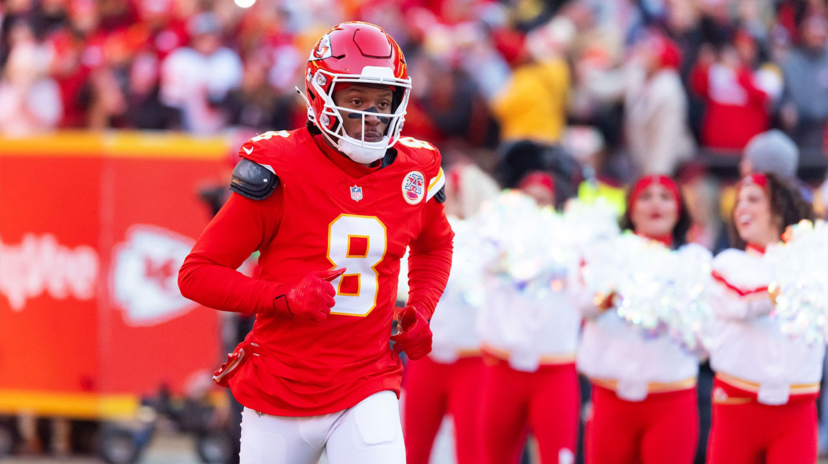 Kansas City Chiefs See Receiver Deandra Hopkins (8) Against Buffalosk Accounts in AFC Championship Games in the Geha field at Arrovhead. 