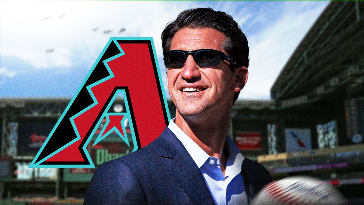 Diamondbacks GM Mike Hazen, Chase Field in back