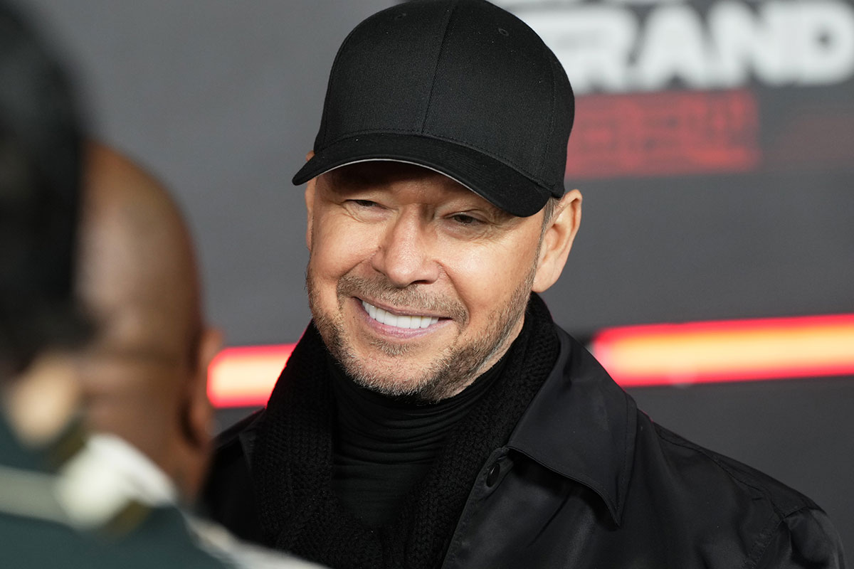 Donnie Wahlberg at the Las Vegas Grand Prix on November 23, 2024.