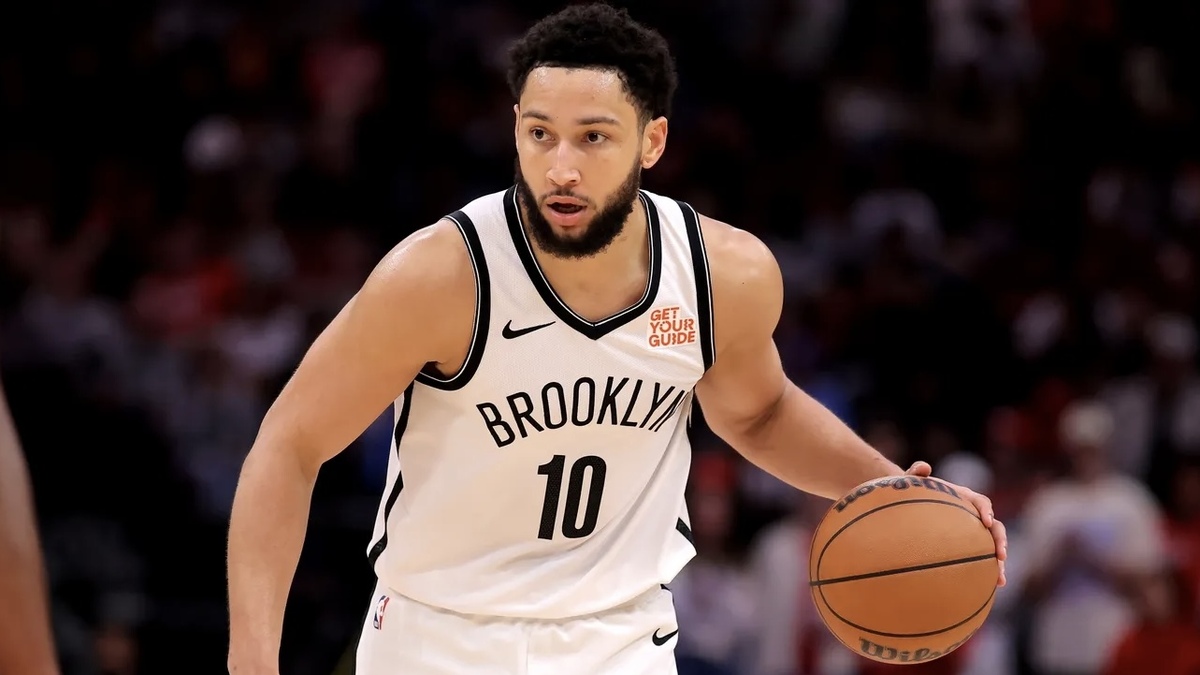 Brooklyn Nets Guard Ben Simmons (10) handles a rocket ball in Houston during the third quarter at the Toyotin Center.