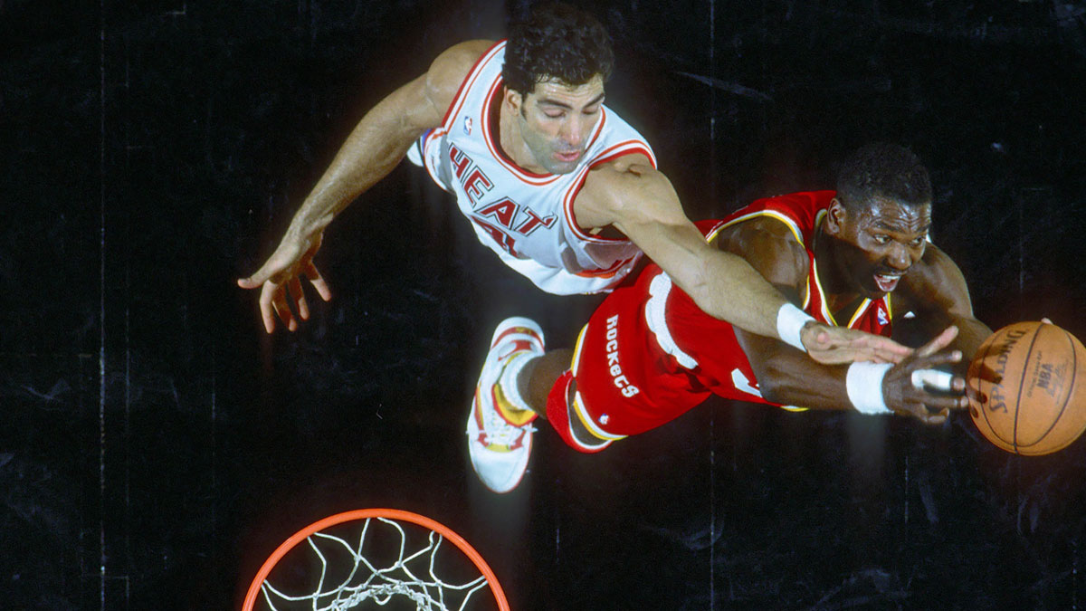 CENTER Houston Rockets # 34 Hakeem Olajuvon in action against Miami heat in Miami Arena during the 1993-94 season.