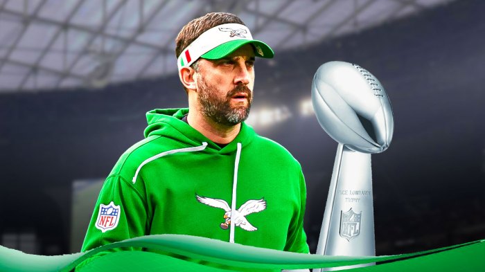 Eagles HC Nick Sirianni, Super Bowl Lombardi Trophy