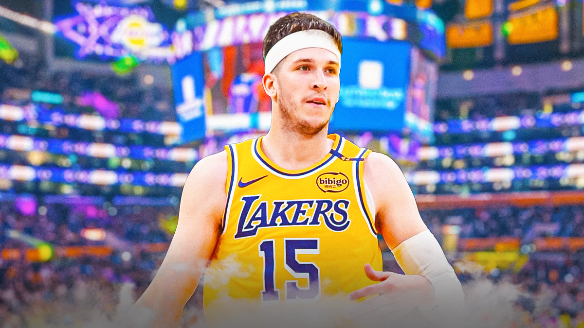 LA Lakers player Austin Reaves with the LA Lakers arena in the background, Hornets ejection injury Clippers