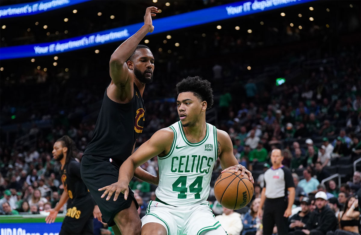 Boston Celtics Guard Jaden Springer (44) drives the ball against Cleveland Cavaliers forward evan Moblei (4) in the second half during the game two in the second round of the playoffs in TD Garden 2024. Years.