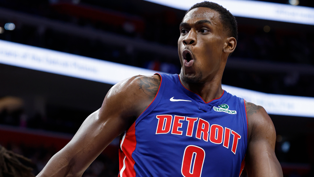 Detroit Duren's Pistons Center (0) celebrates after bumped in the second half against the Chicago Bull on little Caesar's Arena.