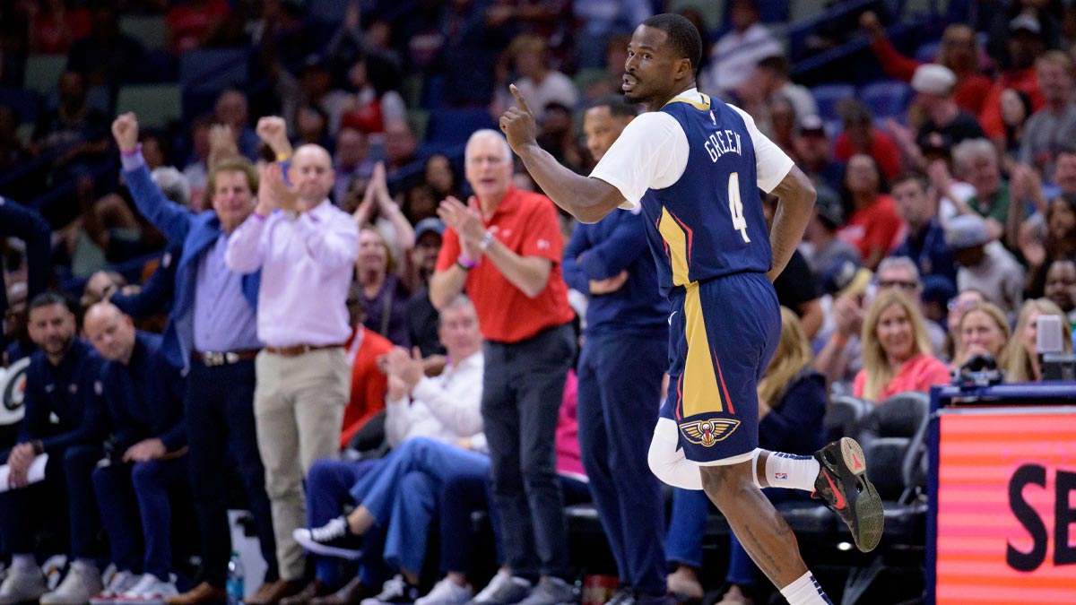 New Orleans Pelicans guard Javonte Green (4) celebrates a dunk against the Cleveland Cavaliers during the first half at Smoothie King Center.