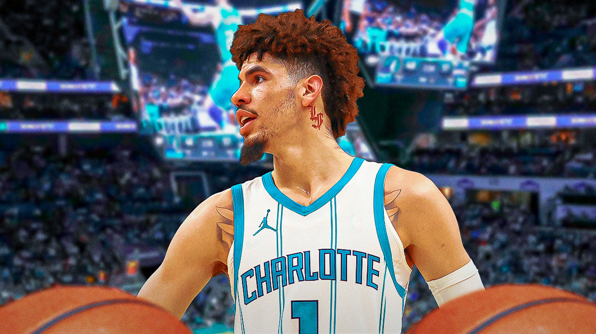 Hornets, LaMelo Ball, LaMelo Ball Hornets, Jeff Teague, Jeff Teague LaMelo Ball, LaMelo Ball looking upset, Hornets arena in the background