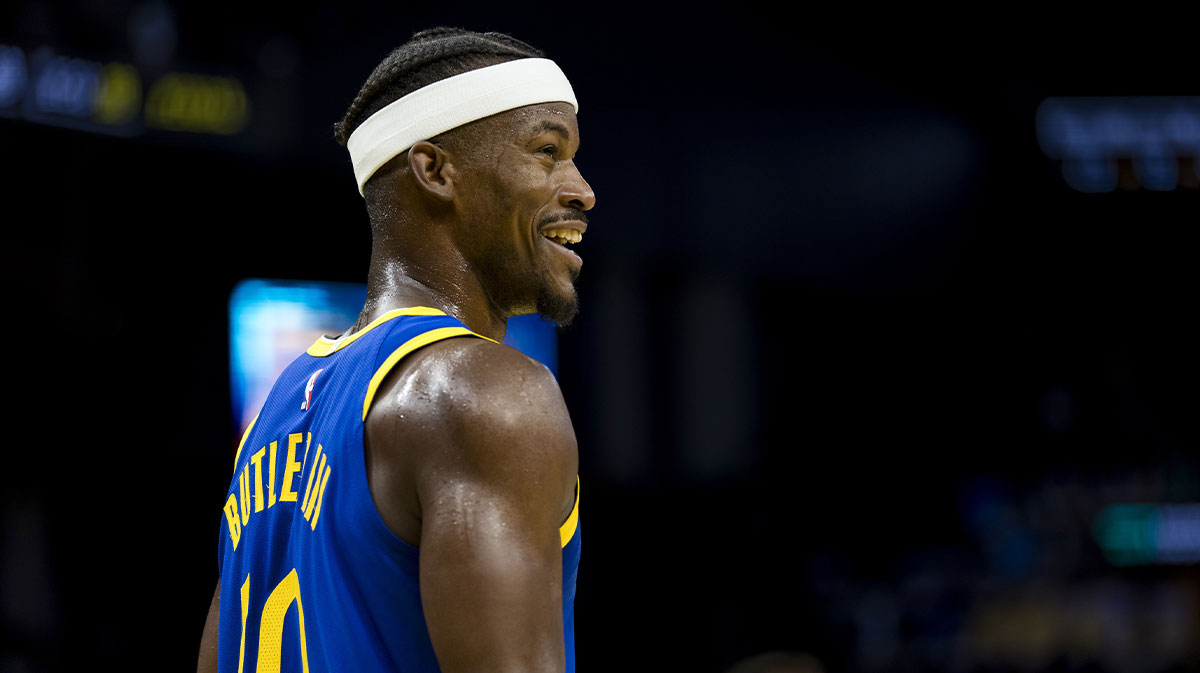  Golden State Warriors forward Jimmy Butler III (10) reacts during the fourth quarter of the game against the Dallas Mavericks at Chase Center.