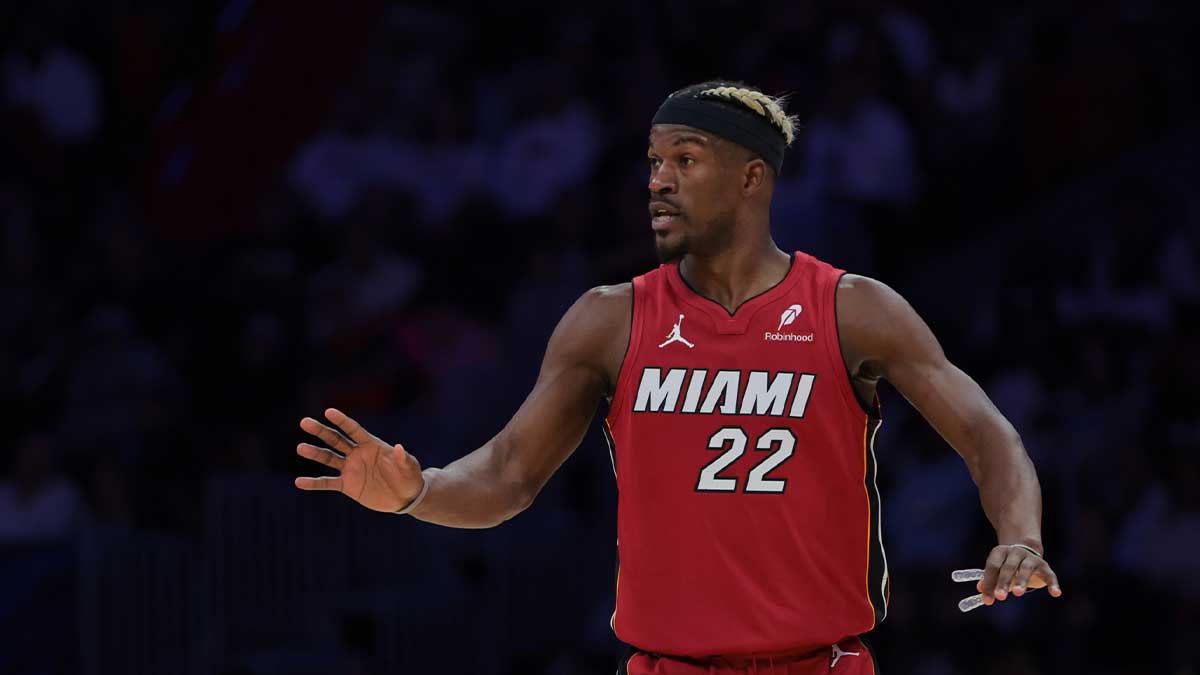 21. January 2025. years; Miami, Florida, USA; Miami Toper Prime Jimmy Butler (22) reacts to Blazers Portland Trail Blazers during the third quarter in Kashi Center.