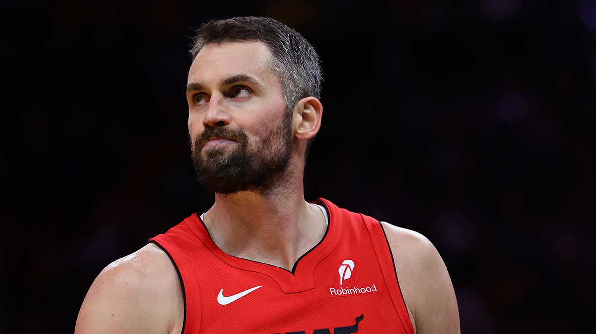 Miami Heat forward Kevin Love (42) looks on against the Philadelphia 76ers during the third quarter at Kaseya Center. 