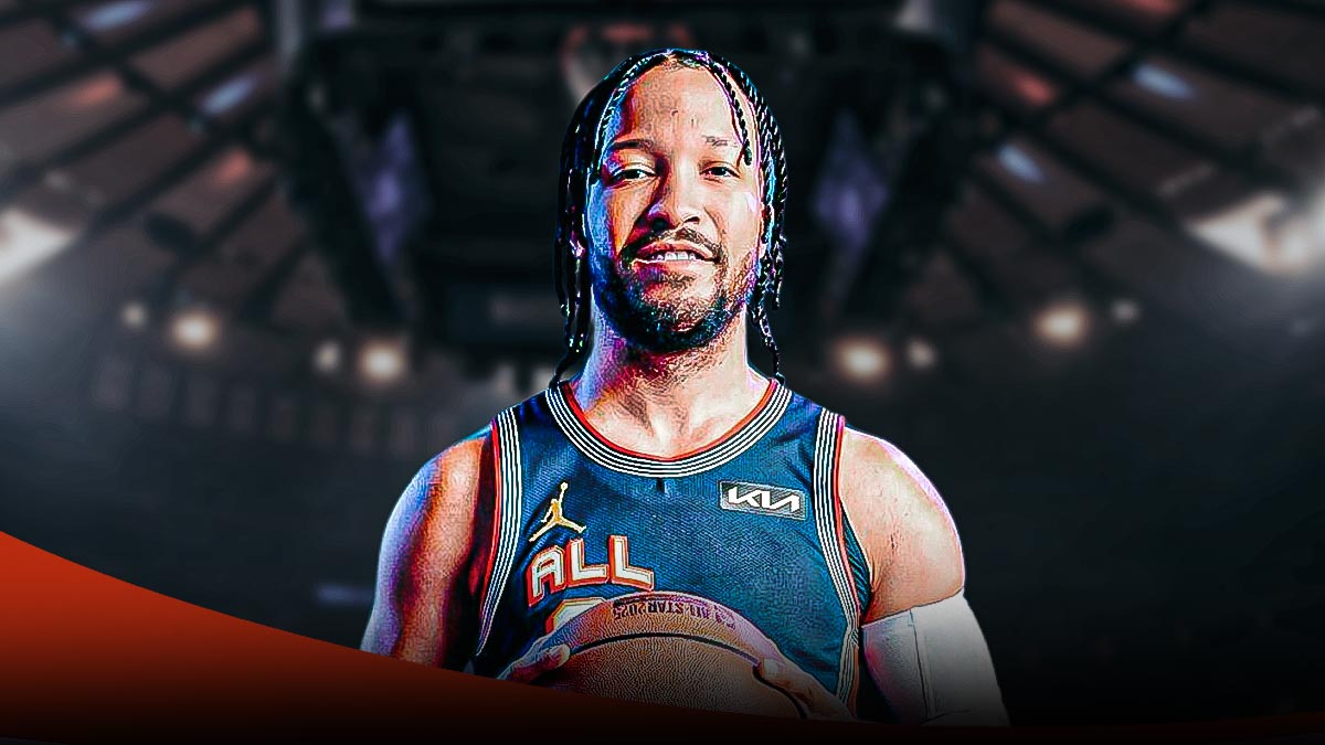 Knicks' Jalen Brunson smiling in an All-Star Game uniform