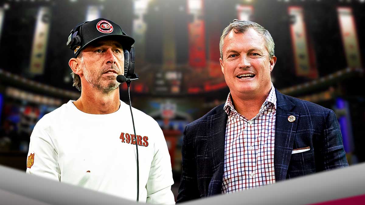 Kyle Shanahan standing next to John Lynch at the NFL Draft