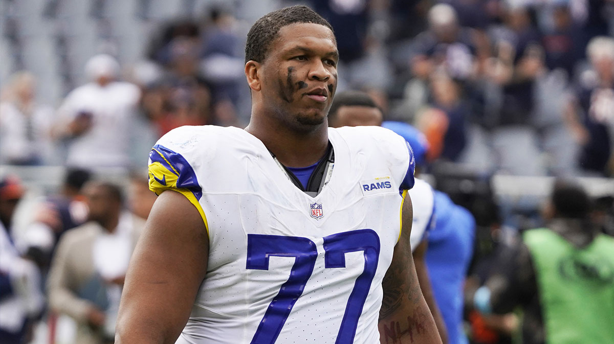 Los Angeles Rams offensive tackle Alaric Jackson (77) in a game against the Chicago Bears at Soldier Field.