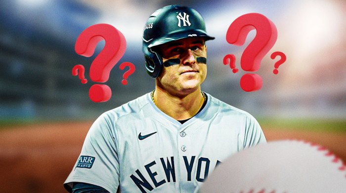 Anthony Rizzo surrounded by question marks