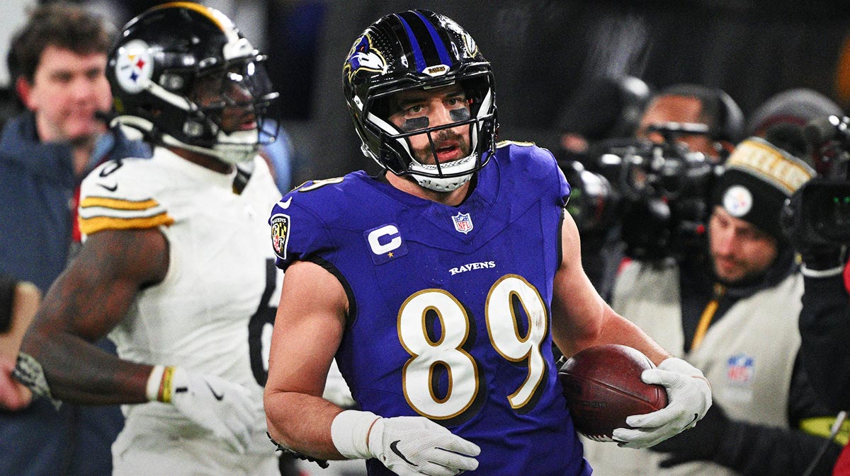 Jan 11, 2025; Baltimore, Maryland, USA; Baltimore Ravens tight end Mark Andrews (89) against the Pittsburgh Steelers in the second quarter in an AFC wild card game at M&T Bank Stadium.