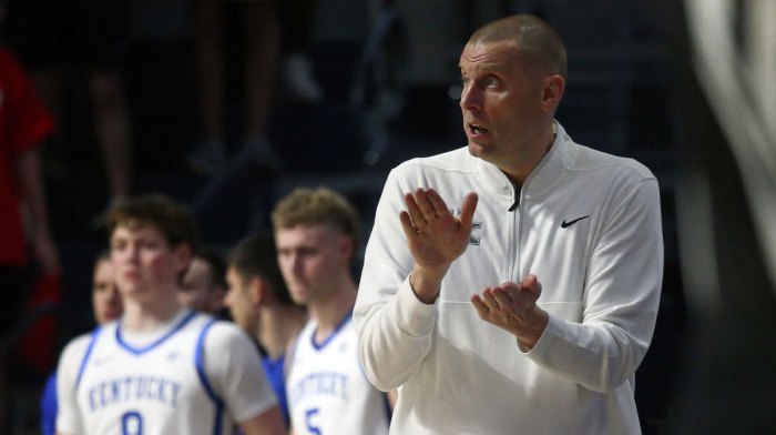Kentucky Wildcats head coach Mark Pope reacts during the second half against the Mississippi Rebels at The Sandy and John Black Pavilion at Ole Miss.