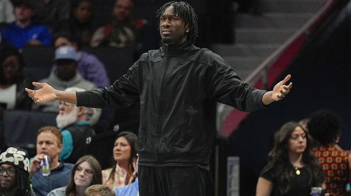 Injured Charlotte Hornets center Mark Williams (5) reacts to a call during the second half against the Brooklyn Nets at Spectrum Center. 