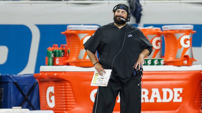 Detroit Lions head coach Matt Patricia looks at the replay on scoreboard during the second half of the Lions-Jets game at Ford Field
