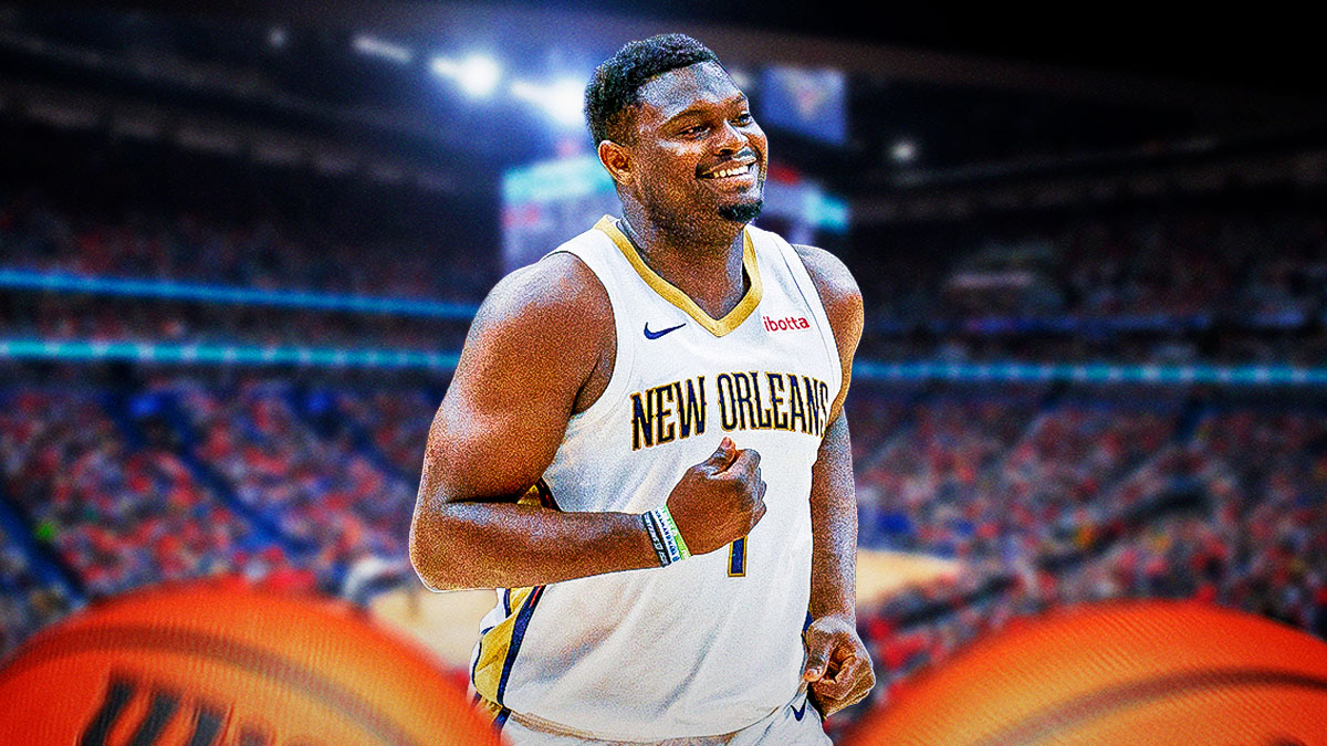 Pelicans Zion Williamson smiling at the Smoothie King Center.