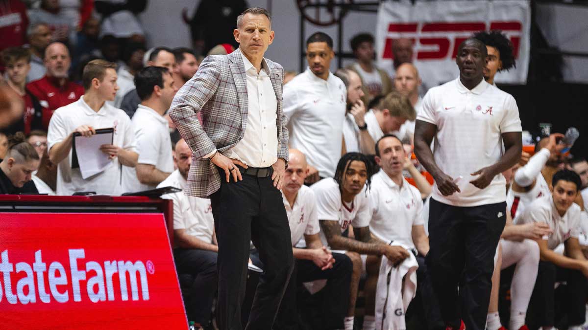 Alabama Crimson Tide head coach Nate Oats during the first half against the Kentucky Wildcats at Coleman Coliseum.