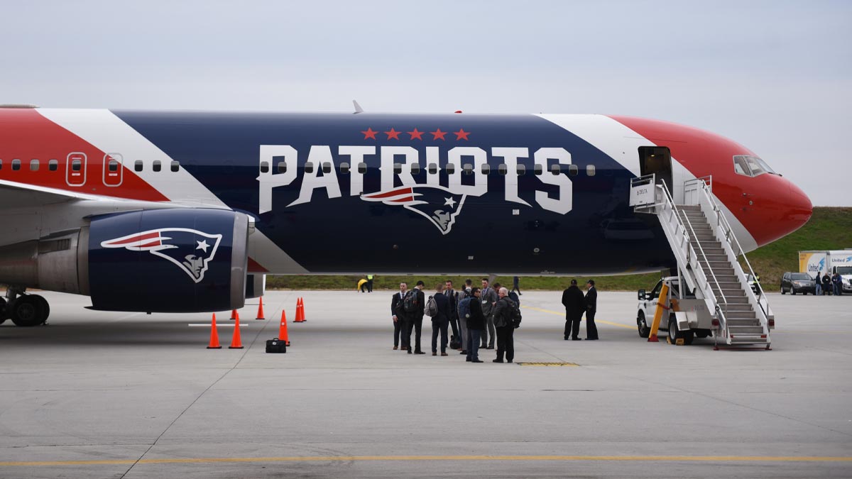 27. January 2019 years; Atlanta, GA, USA; New England Patriots Team The plane arrives at the Hartsfield Jackson Atlanta International Airport for Super Bowl LIII. 