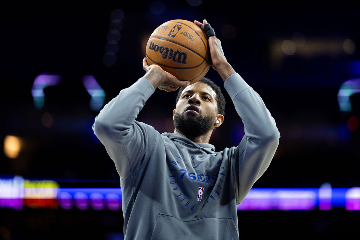 Philadelphia 76ers Forward Paul George (8) is heated before playing Boston Celtics in Wells Fargo Center.