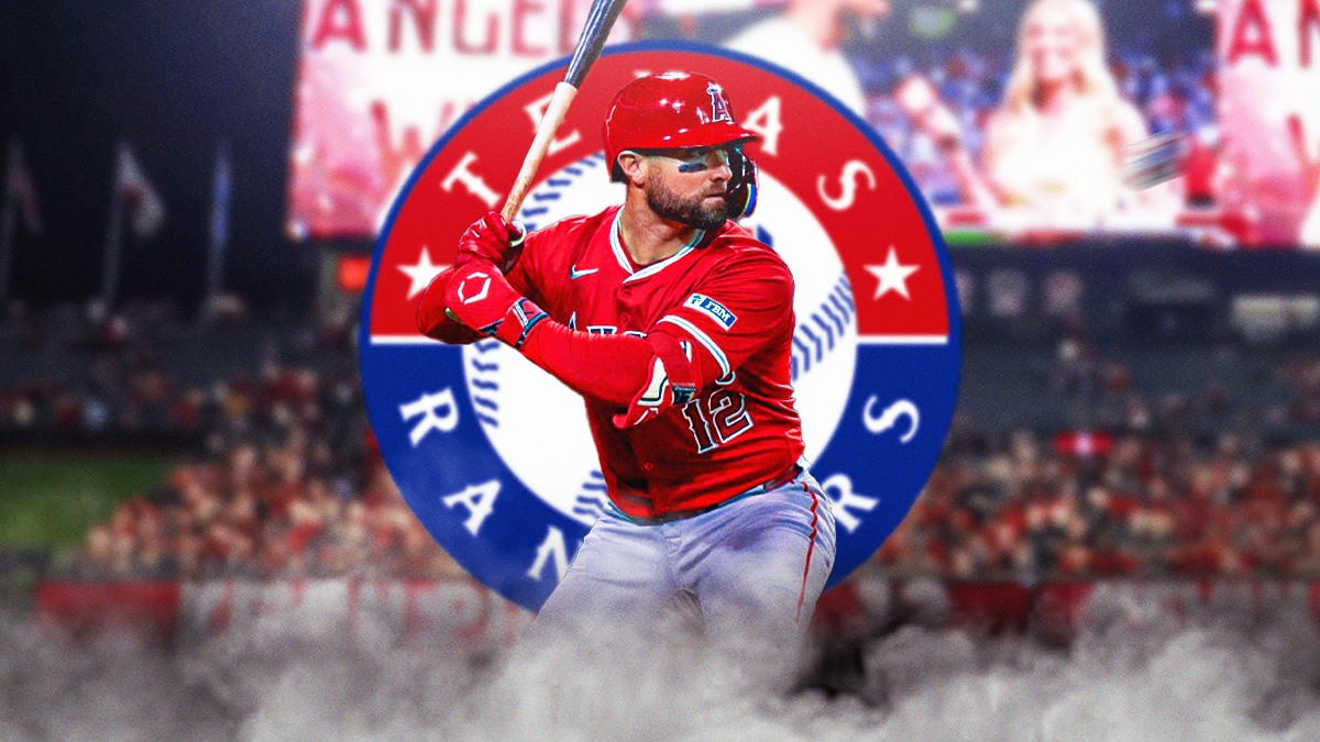 Kevin Pillar (Angels) with Texas Rangers logo in the background