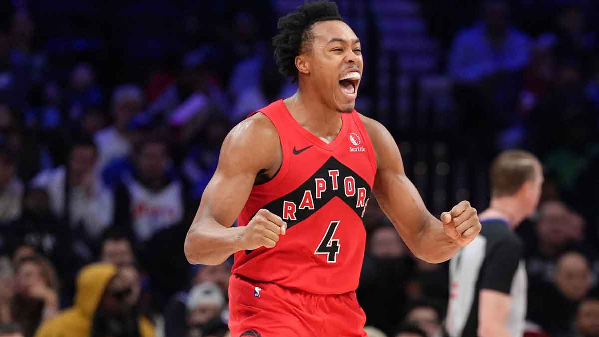 Toronto Raptors Striker Scottie Barnes (4) reacts against Filadelphia 76ers in the fourth quarter in Wells Fargo Center.