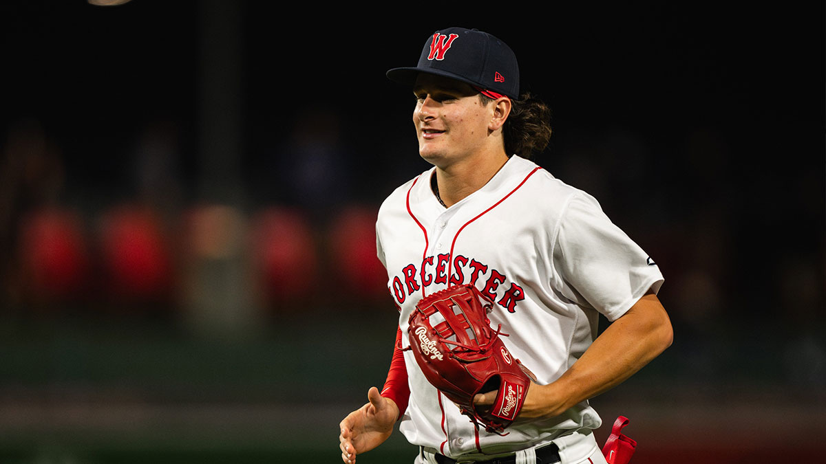 WooSox outfielder Roman Anthony runs off the field following his team's 2-1 win over Lehigh Valley on Aug. 14 at Polar Park.