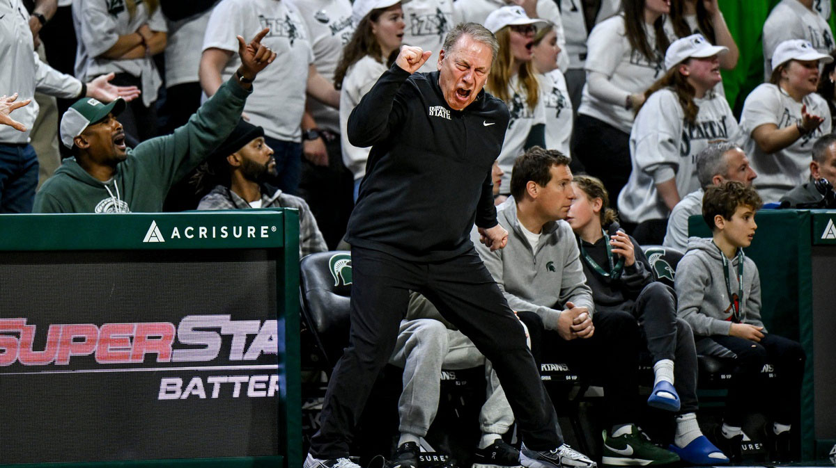 Michigan State's head coach Tom Izzo shows disgust for a no call during the second half in the game against Oregon on Saturday, Feb. 8, 2025, at the Breslin Center East Lansing.