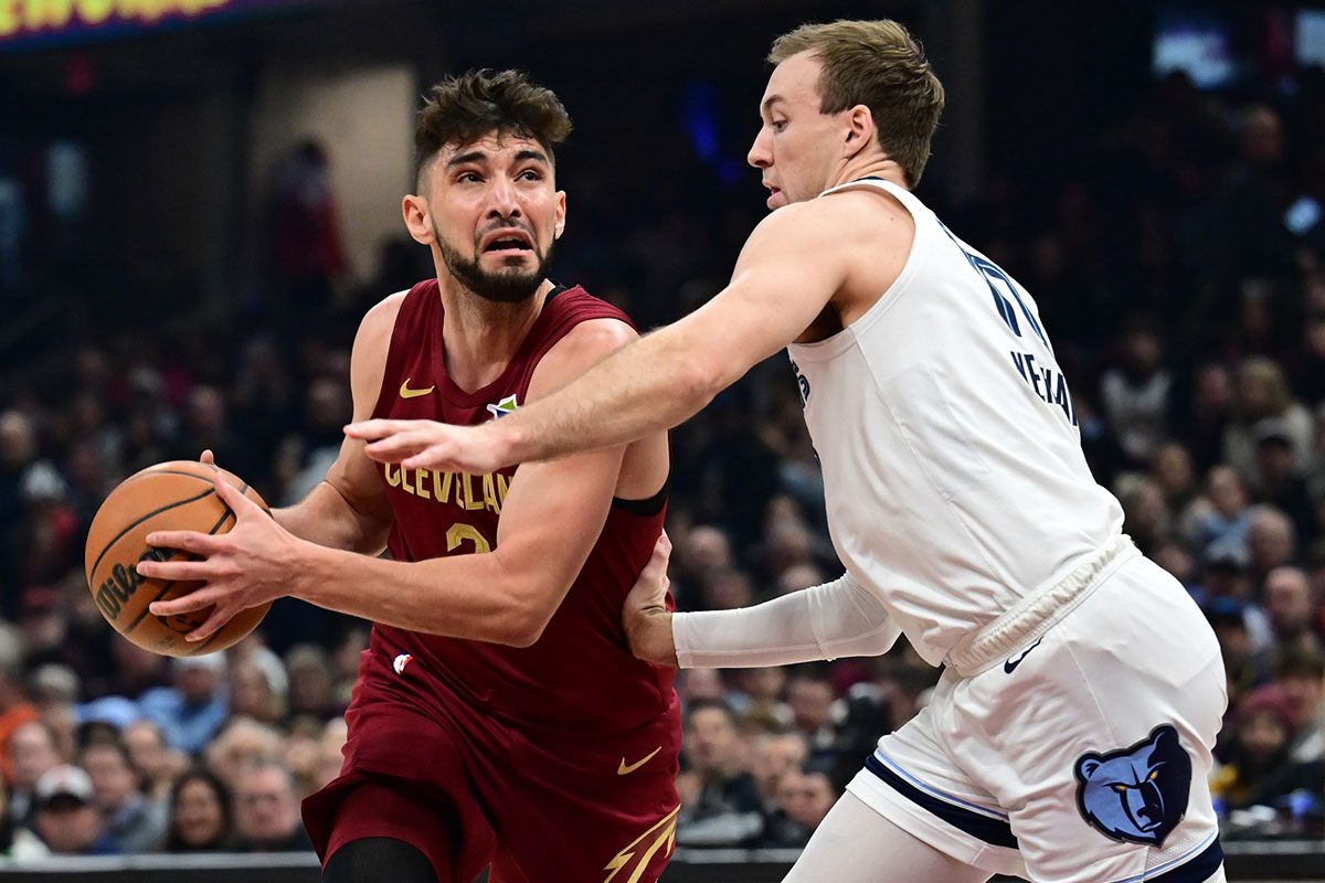 Cleveland Cavaliers guard Ty Jerome (2) drives to the basket against Memphis Grizzlies guard Luke Kennard (10) during the first half at Rocket Arena.