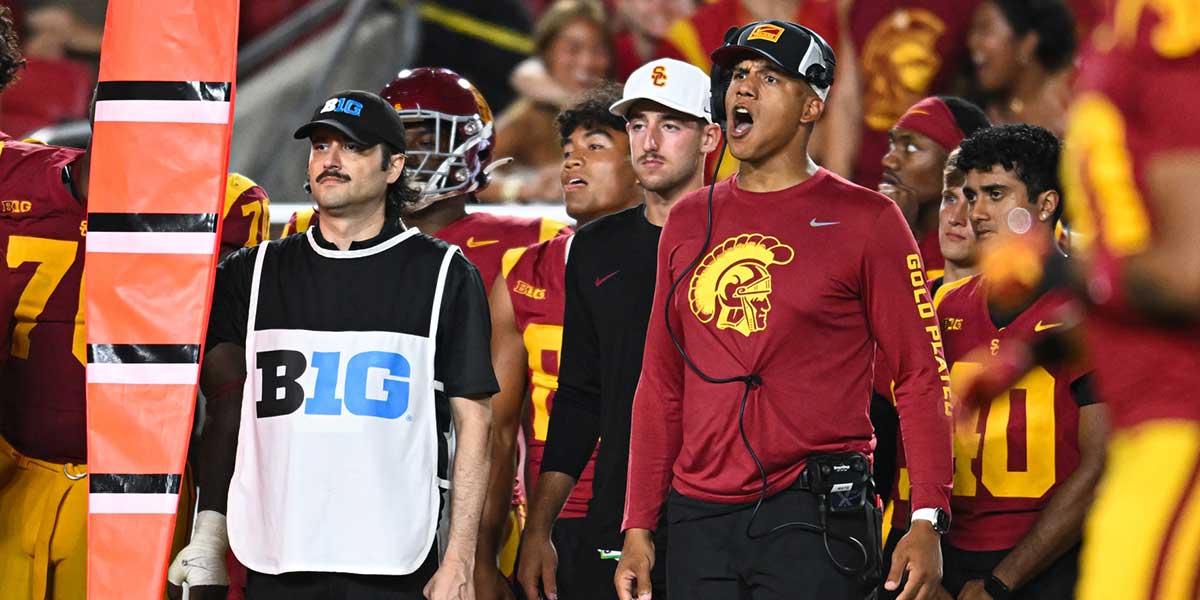 USC Trojans defensive coordinator D'Anton Lynn reacts against the Utah State Aggies during the fourth quarter at United Airlines Field at Los Angeles Memorial Coliseum.