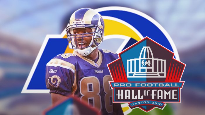 Image of Rams Torry Holt next to Hall of Fame logo. Rams logo in background