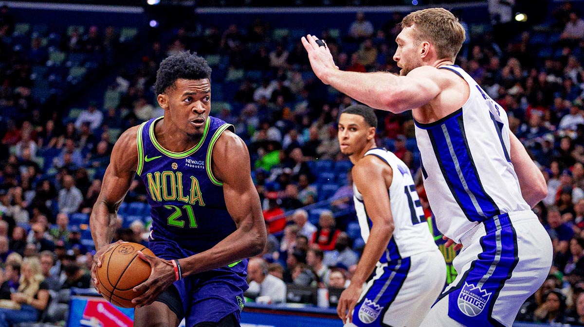 New Orleans Pelicans Center Ives Missi (21) Dribbles v. Sacramento Kings Next Demora Derozan (10) During the second half in the Smoothie King Centur.