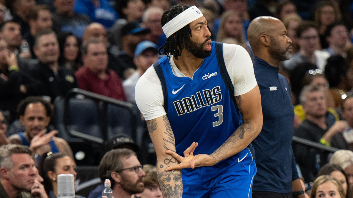 Dallas Mavericks forward-center Anthony Davis (3) celebrates his three pointer against the Orlando Magic in the fourth quarter at Kia Center