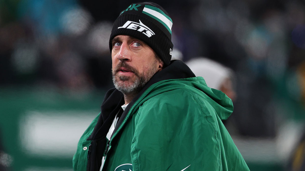 Jan 5, 2025; East Rutherford, New Jersey, USA; New York Jets quarterback Aaron Rodgers (8) during the third quarter of their game against the Miami Dolphins at MetLife Stadium. 