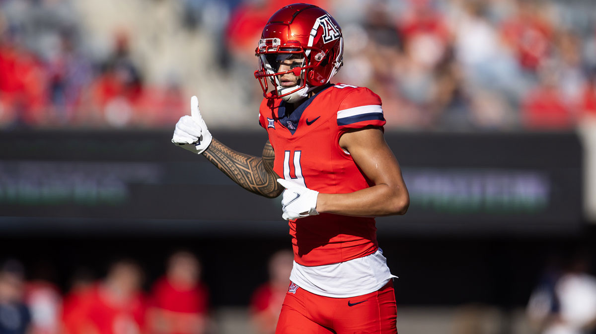 Arizona Wildcats wide receiver Tetairoa McMillan (4) against the Arizona State Sun Devils during the Territorial Cup at Arizona Stadium.