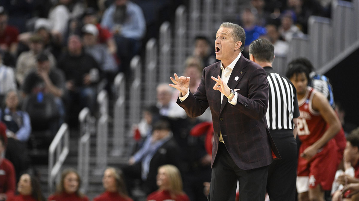 Arkansas Razorbacks head coach John Calipari directs a play downcourt during the second half against the Texas Tech Red Raiders during a West Regional semifinal of the 2025 NCAA tournament at Chase Center.