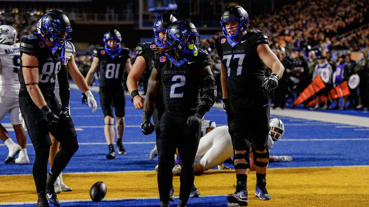 Boise State Broncos running back Ashton Jeanty (2) celebrates after a touchdown against the Nevada Wolf Pack during the first half at Albertsons Stadium.