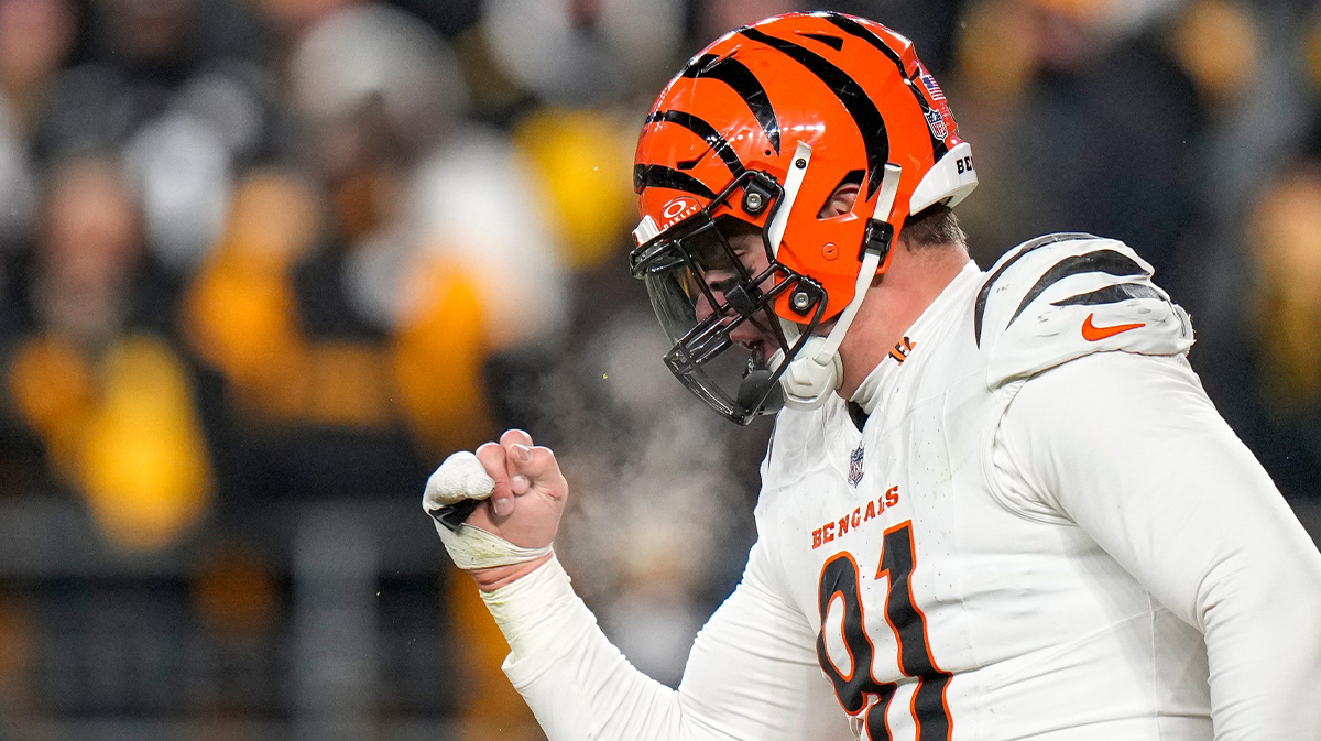 Cincinnati Bengals defensive end Trey Hendrickson (91) celebrates as the Steelers prepare to punt in the fourth quarter of the NFL Week 18 game between the Pittsburgh Steelers and the Cincinnati Bengals at Acrisure Stadium in Pittsburgh on Saturday, Jan. 4, 2025. The Bengals won 19-17 to finish the regular season at 9-8.