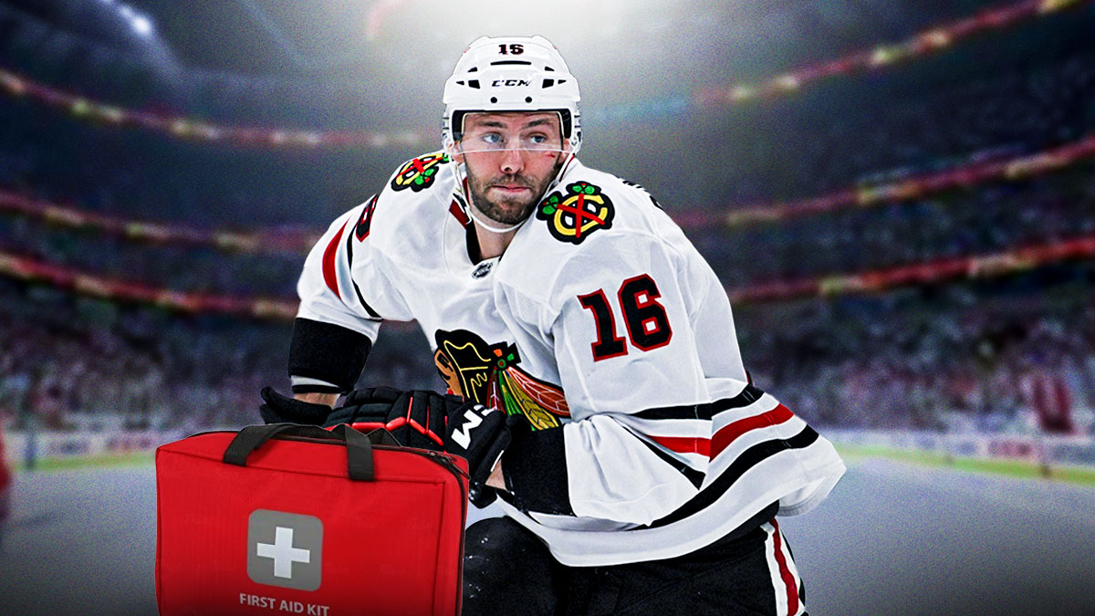 Blackhawks dealt brutal Jason Dickinson injury blow