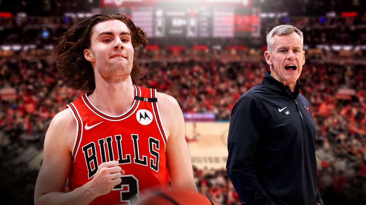 Bulls, Billy Donovan, Josh Giddey, Billy Donovan Bulls, Bulls Lakers, Billy Donovan with Josh Giddey looking hype, Bulls arena in the background