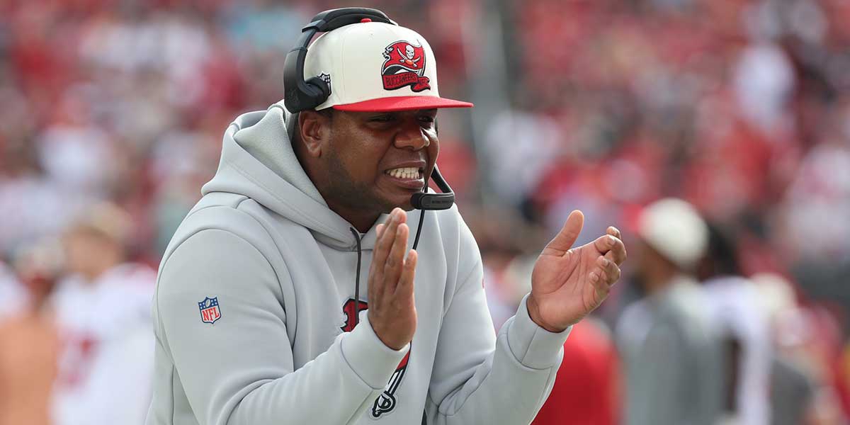 Deion Sanders lands ex-Buccaneers coach on Colorado staff