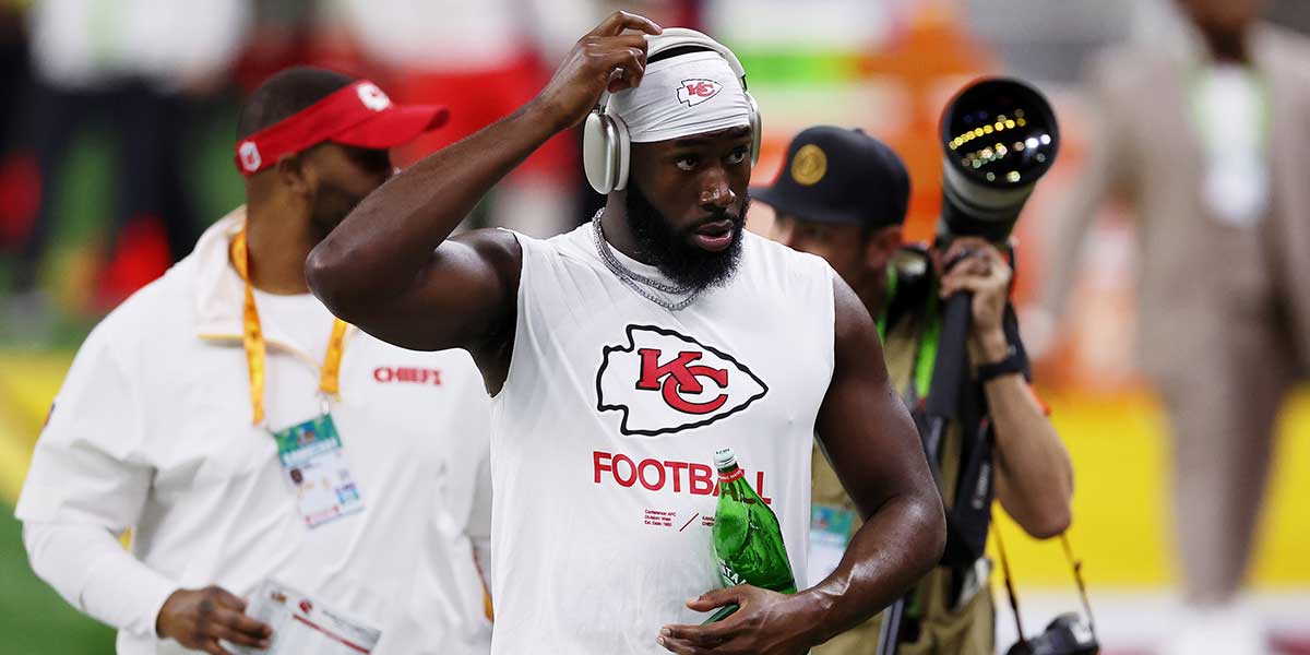 Kansas City Chiefs defensive end Charles Omenihu (90) warms up before Super Bowl LIX between the Philadelphia Eagles and the Kansas City Chiefs at Caesars Superdome. Mandatory Credit: Bill Streicher-Imagn Images